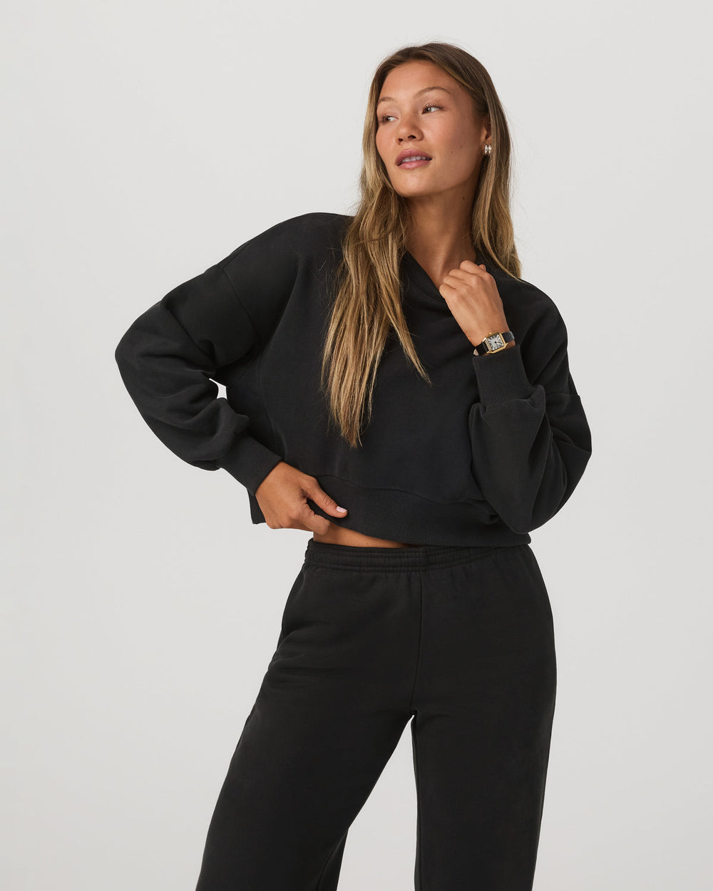 Restore Mini Crew Women's Washed Black Crewneck | Vuori outlet