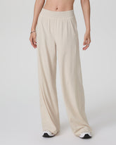 Villa Wideleg Pant - Long Women's Tall Milkweed Pants | Vuori for sale