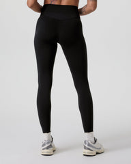 Vuori AllTheForm Legging - Long Black | Vuori outlet