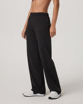 Women's Halo Modern Strght Leg Pant - Short Solid Black | Vuori online
