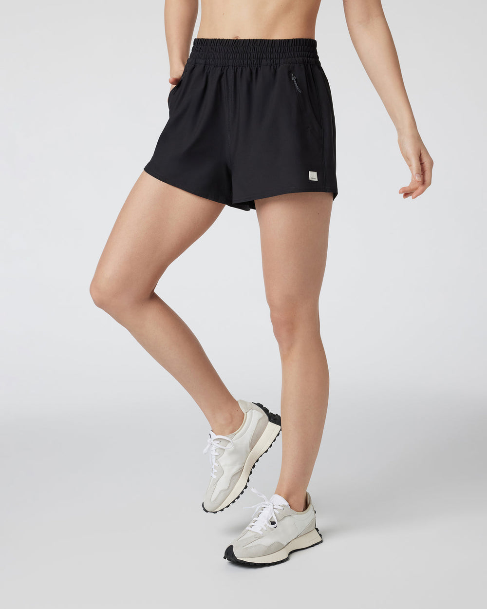 Dash Short 2.0 Women's Black Running Shorts | Vuori outlet