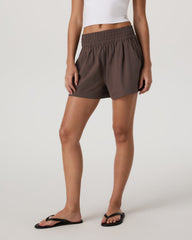 Villa Short Women's Java Lightweight Shorts | Vuori for sale