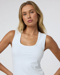 Halo Essential Scoop Tank White | Vuori discount