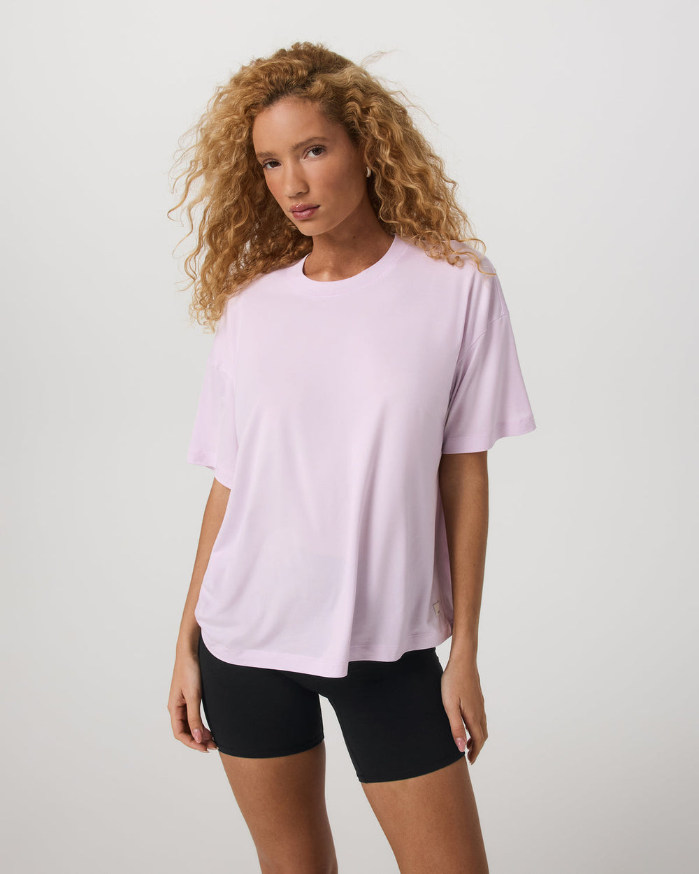 Energy Long Tee Women's Lilac Breeze Heather Tee Shirt | Vuori shop