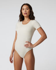 Short Sleeve Pose Bodysuit Milkweed Ribbed Bodysuit | Vuori discount
