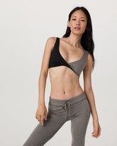 Halo Reversible Bra Women's Chia Heather Sports Bra | Vuori shop