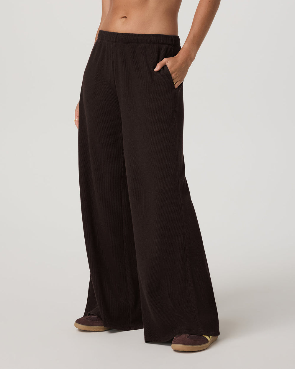 Waffle Wideleg Pant Women's Dark Java Waffle Knit Pants | Vuori onsale
