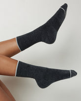 V1 Crew Sock Charcoal Heather | Vuori online