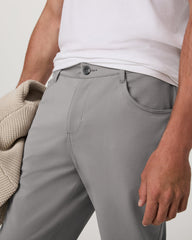 MetaTwill Pant Classic Fit 30" Men's Shiitake Pants | Vuori outlet
