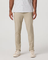 Men's Cascade Tech Chino Athletic Slim Fit 32" Trench | Vuori for sale