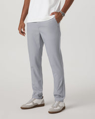 Cascade Tech Chino Athletic Slim Fit 32" Heather Grey | Vuori outlet