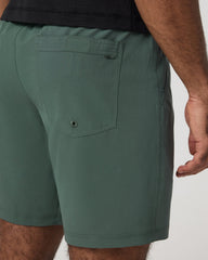 Kore Short Unlined 7" Men's Agate Green Tonal Shorts | Vuori online