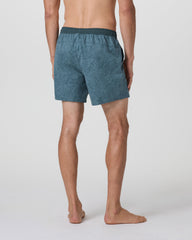Maverick Volley Short Light Deep Sea Water Lily | Vuori sale