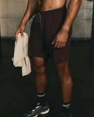 Grafton Short Lined 7" Men's Raisin Training Shorts | Vuori sale
