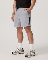 Elevate Kore Utility Short Lined 7" Men's Sea Fog Shorts | Vuori online