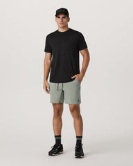 Elevate Kore Short Lined 7" Men's Agave Shorts | Vuori outlet