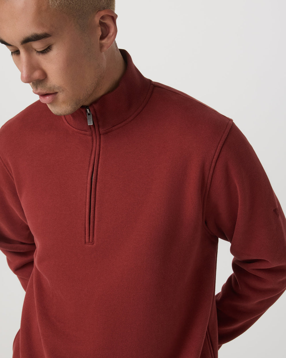 Seaside 1/2 Zip Classic Men's Spiced Apple Pullover | Vuori online