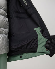 Taika Snow Shell Men's Sea Pine Ski/Board Jacket | Vuori online