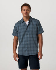 Short Sleeve Plaid Button Down Shirt Men's Abyss Shirt | Vuori online