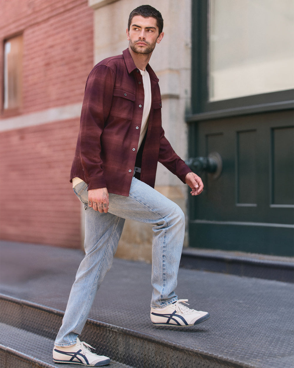 Long Sleeve Flannel Button Down Men's Raisin Shirt | Vuori online