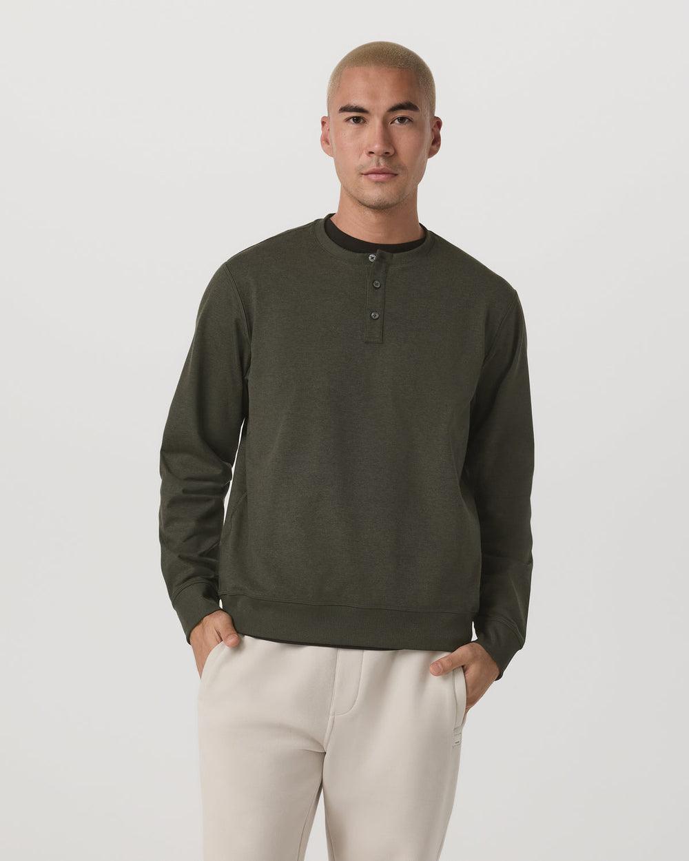 Long Sleeve Coronado Henley - Relaxed Oregano Heather | Vuori sale