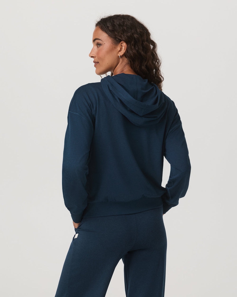 Halo Pullover Hoodie Women's Blue Coast Heather Hoodie | Vuori for sale