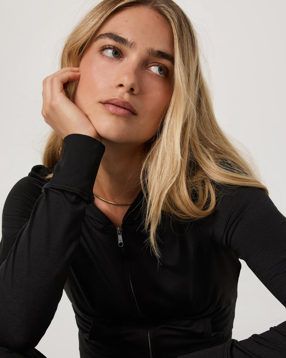 Halo Mini Full Zip Hoodie Black Heather | Vuori shop