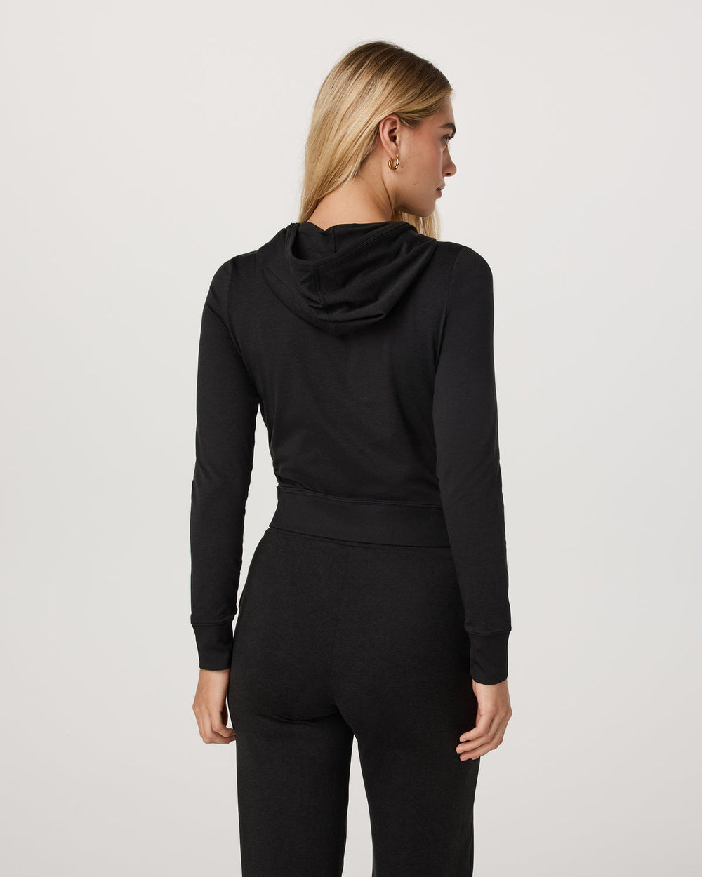 Halo Mini Full Zip Hoodie Black Heather | Vuori shop