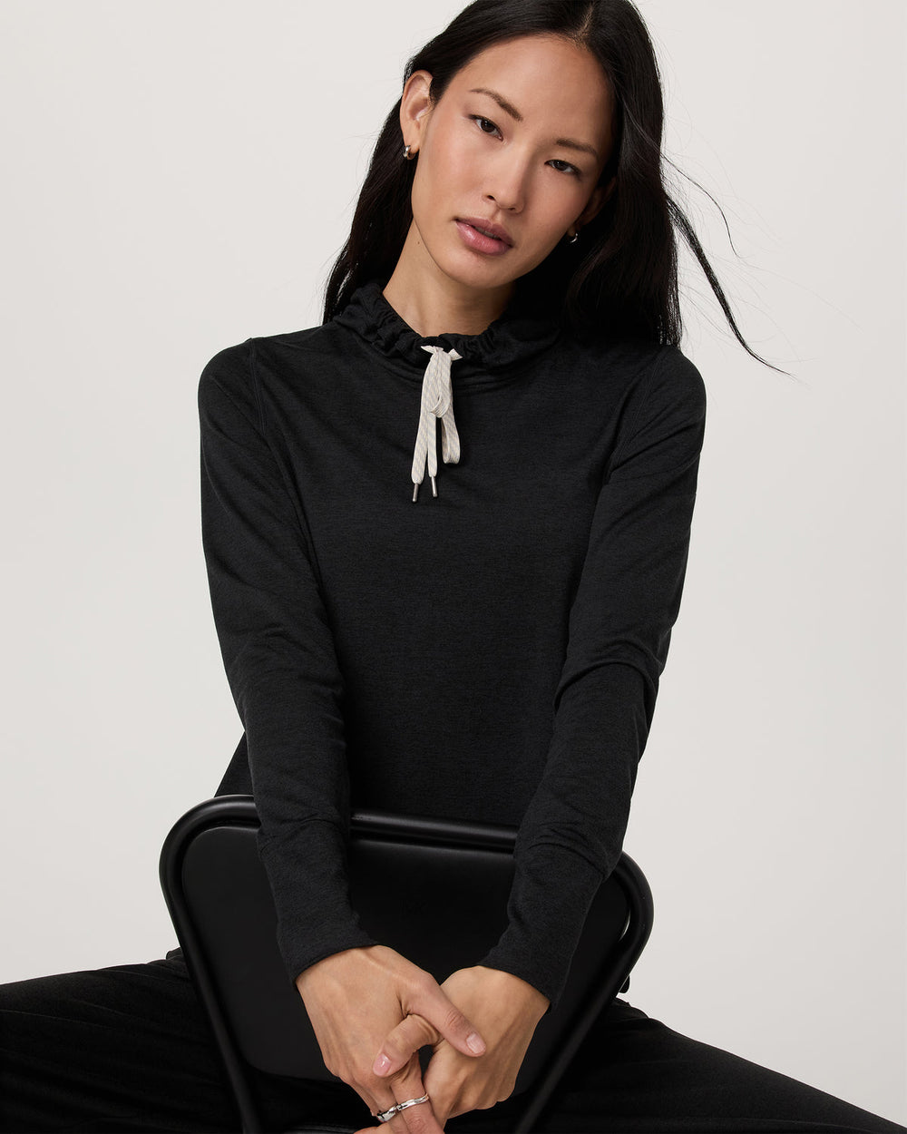 Halo Essential Hoodie Black Heather Sweatshirt | Vuori sale