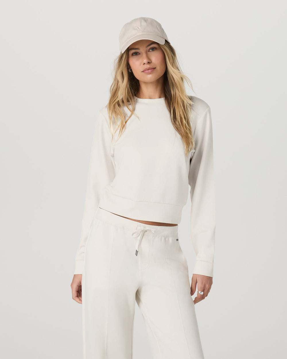 Compose Crew Marshmallow Pullover Fleece Sweatshirt | Vuori discount