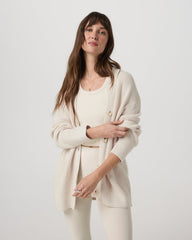 Alps Boyfriend Cardigan Women's Marshmallow Sweater | Vuori onsale