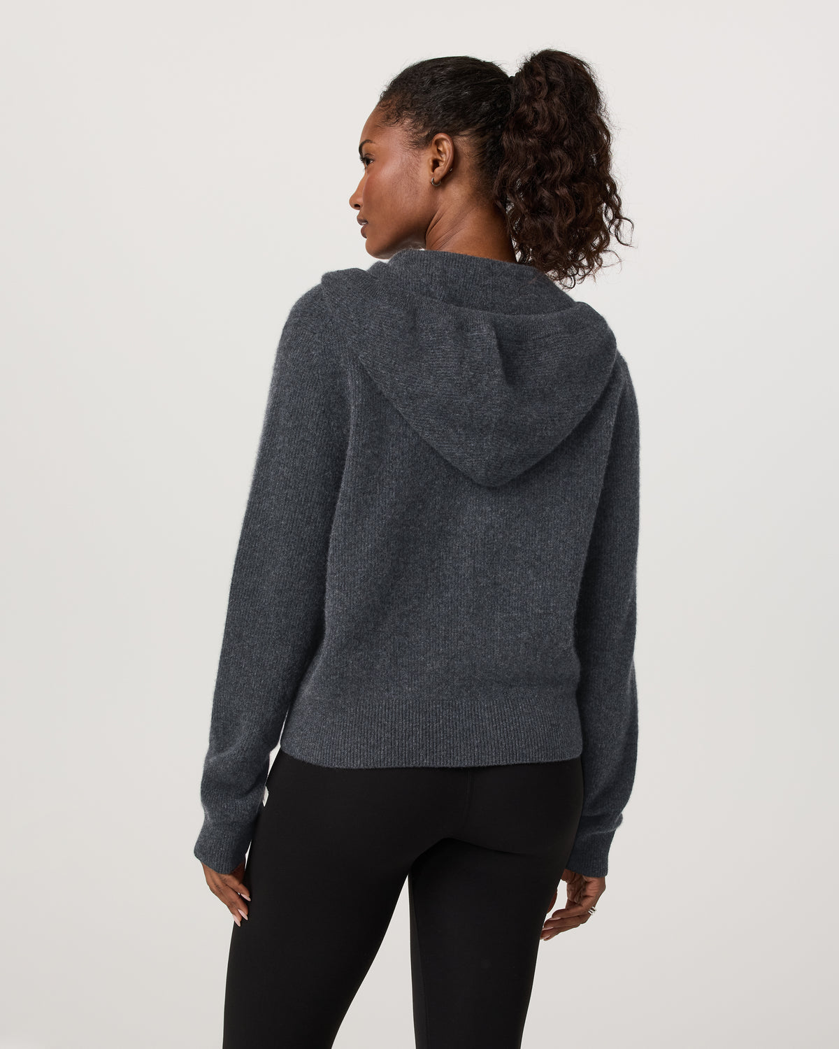 Émilie Cashmere Hoodie Women's Charcoal Heather | Vuori discount