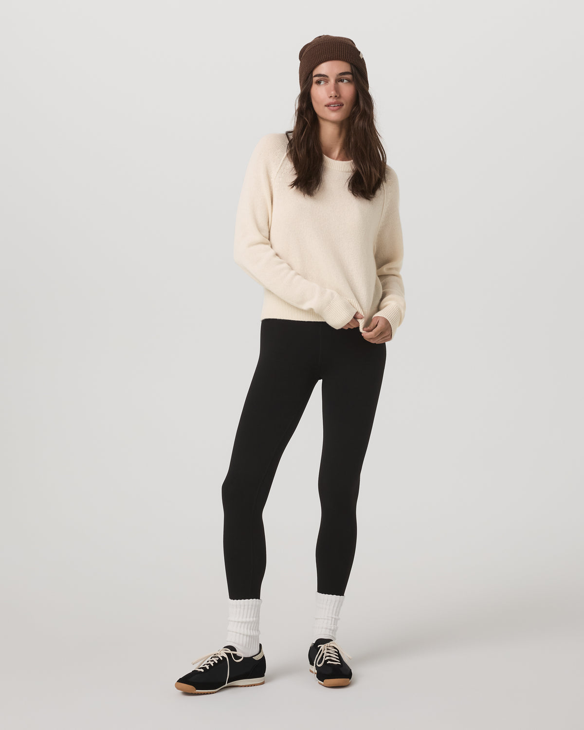 Émilie Cashmere Crew Women's Porcelain Pullover | Vuori onsale