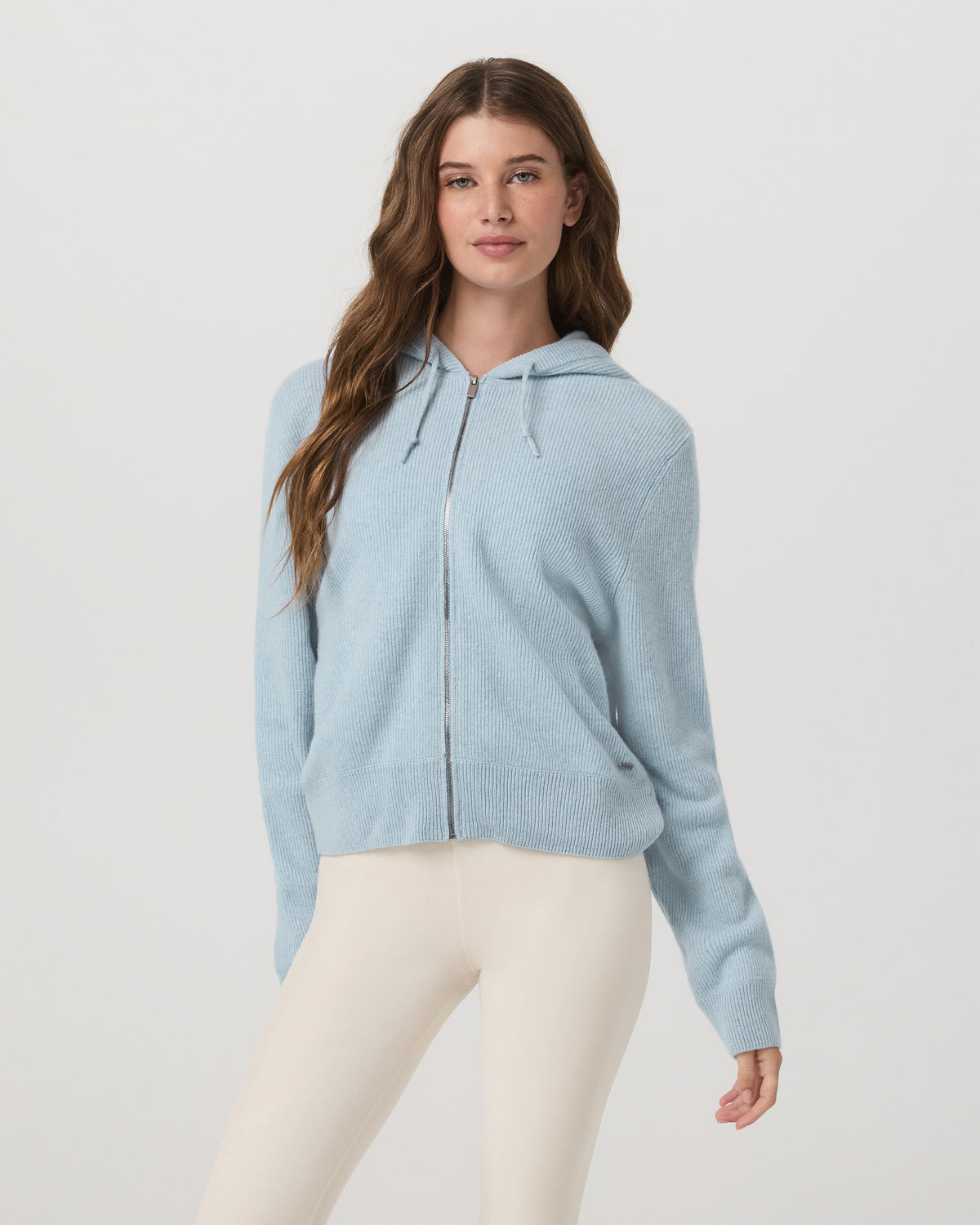 Émilie Cashmere Hoodie Women's Bluebell Zip | Vuori discount