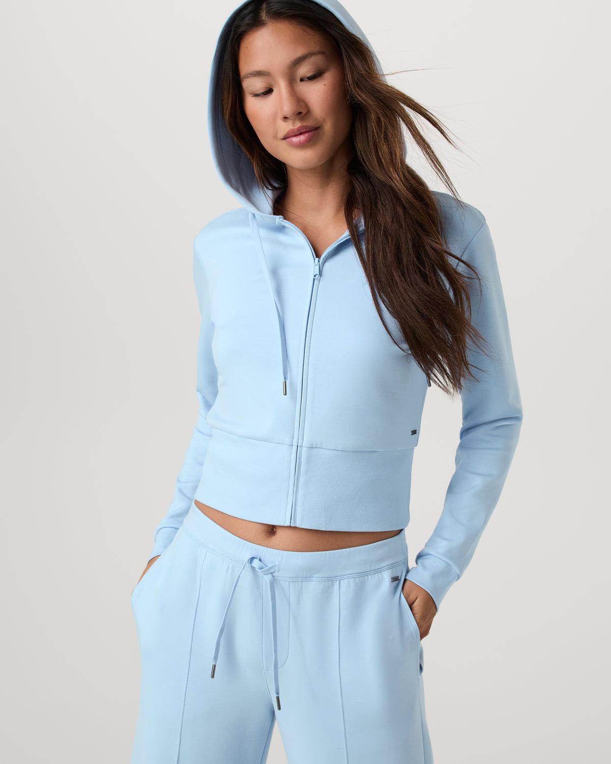 Compose Full Zip Hoodie Women's Crystal Blue Jacket | Vuori shop