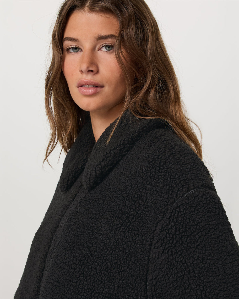 Lou Full Zip Jacket Women's Black Fleece Jacket | Vuori shop