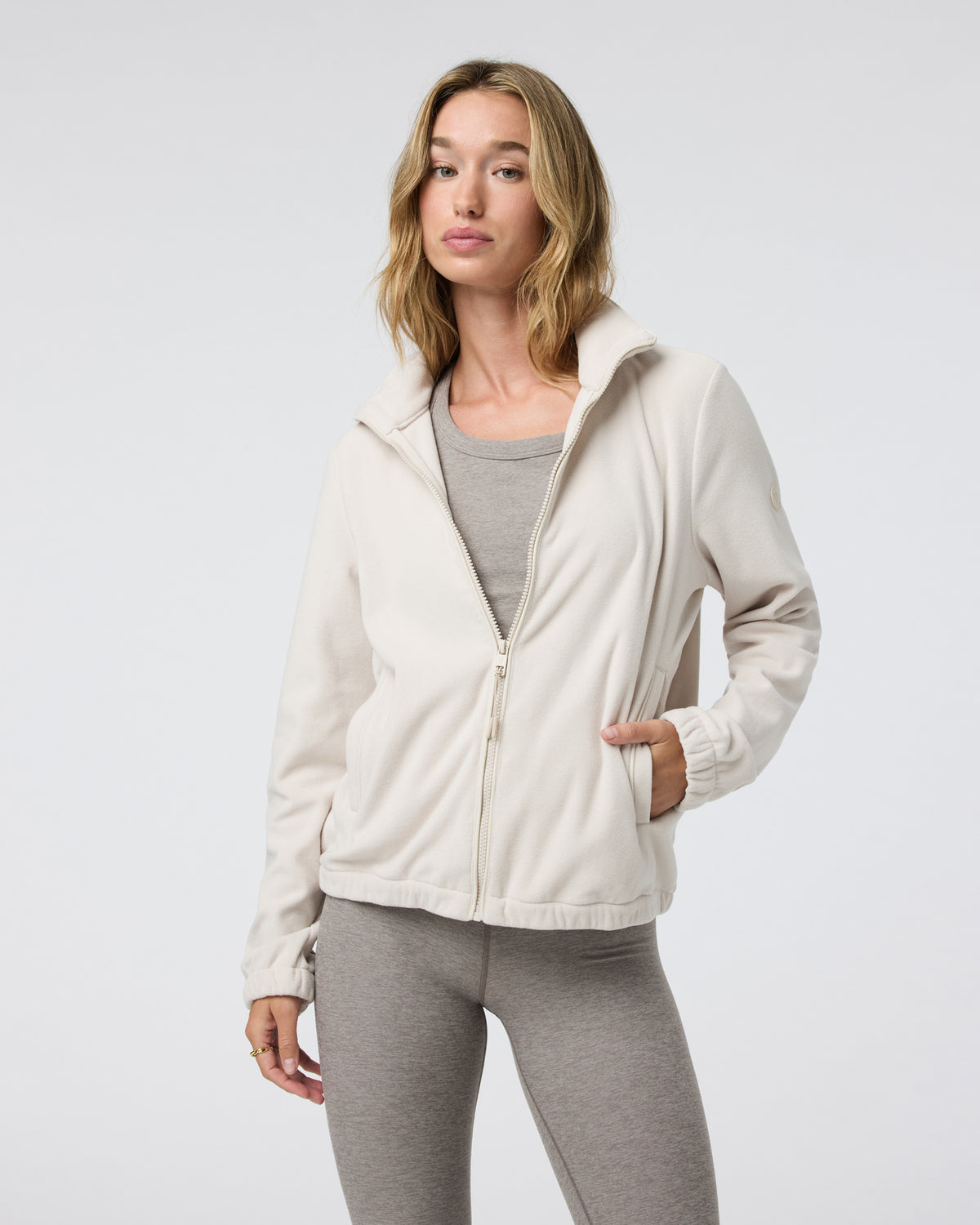 Women's Aspen Full Zip Dune Fleece Pullover | Vuori sale