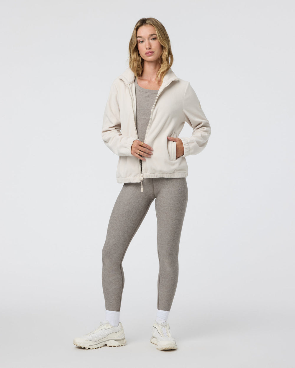 Women's Aspen Full Zip Dune Fleece Pullover | Vuori sale