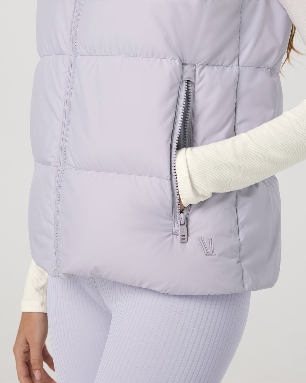 Alta Down Vest Women's Lavender Ice Sleeveless Vest | Vuori shop