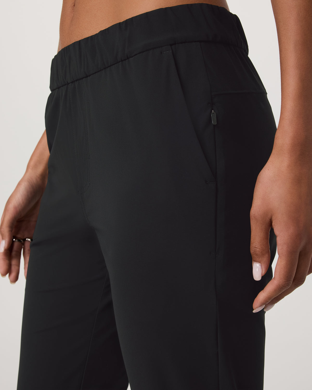 Miles Ankle Pant Black | Vuori outlet