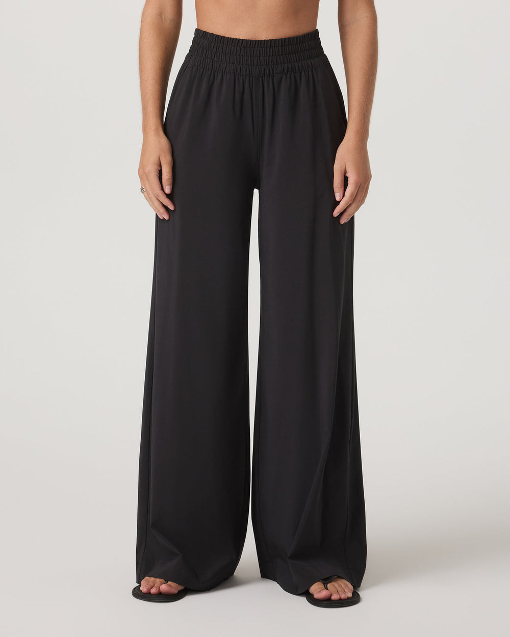 Villa Wideleg Black Lightweight Wide Leg Pants | Vuori shop