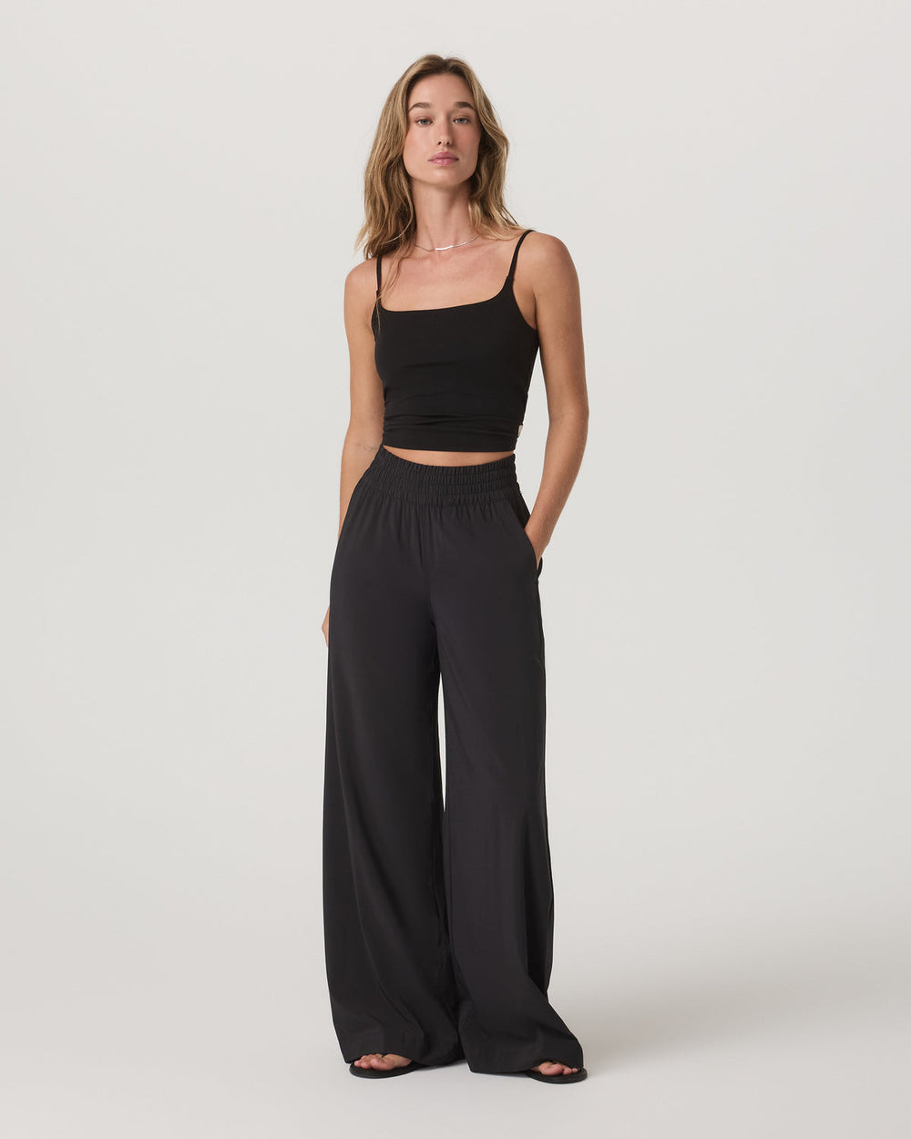 Villa Wideleg Black Lightweight Wide Leg Pants | Vuori shop
