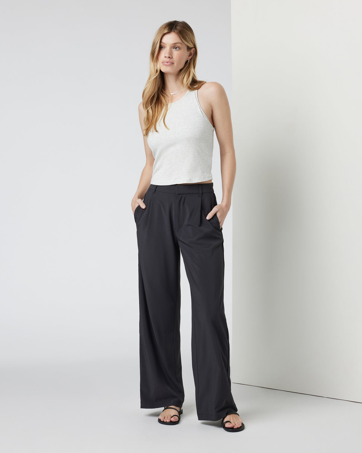 Villa Trouser-Short Black Tailored Pants | Vuori sale