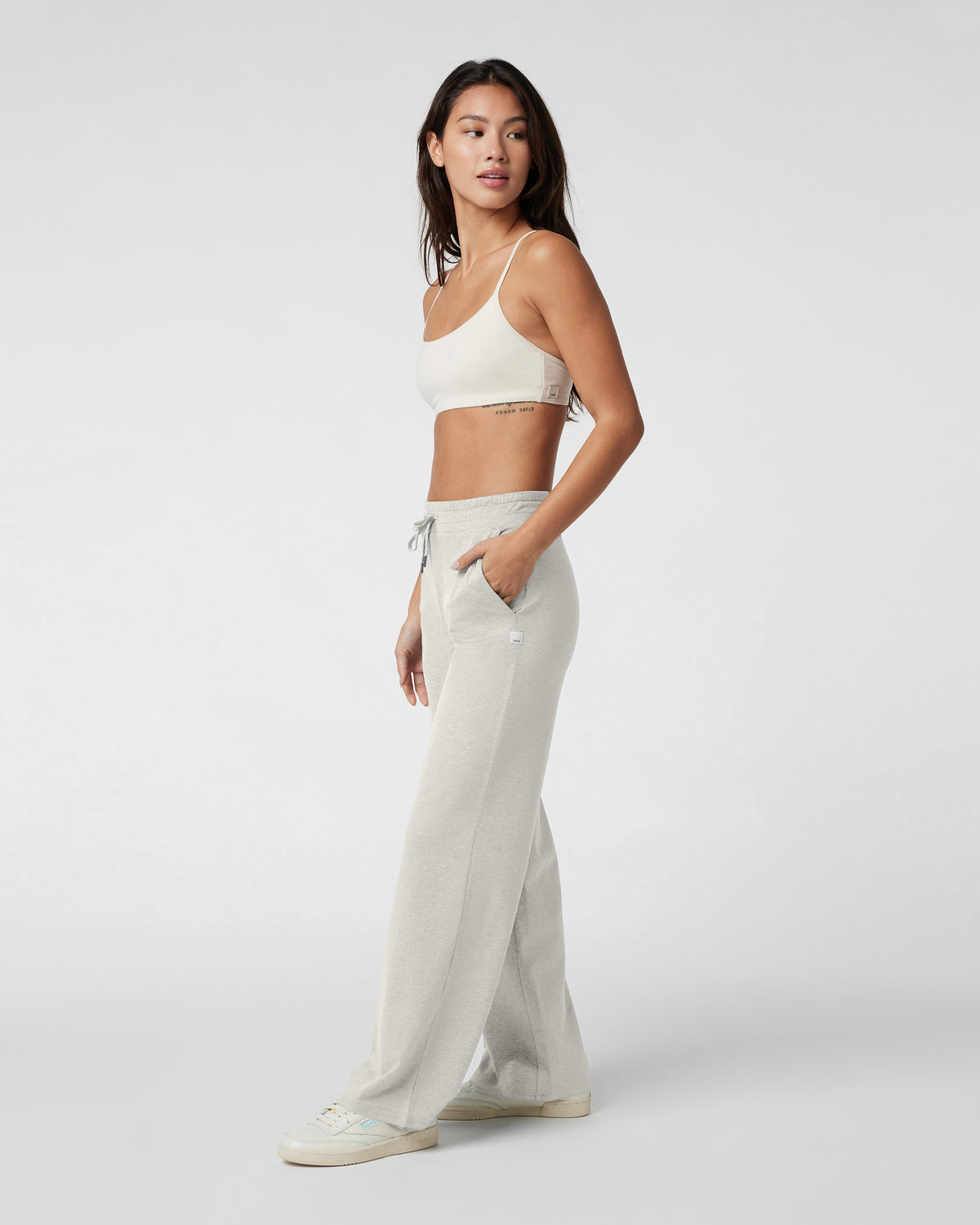 Halo Essential Wideleg - Short Ecru Heather | Vuori sale