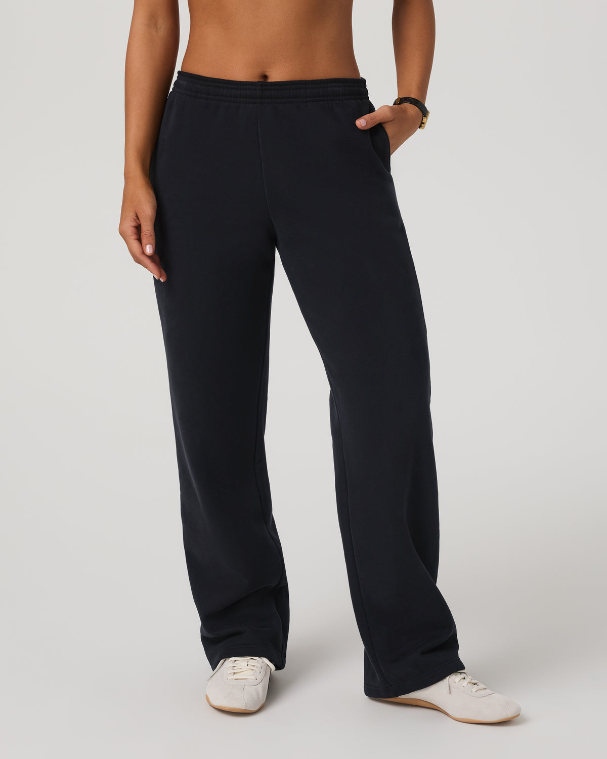Women's Restore Straight Leg Sweatpant Washed Black | Vuori sale