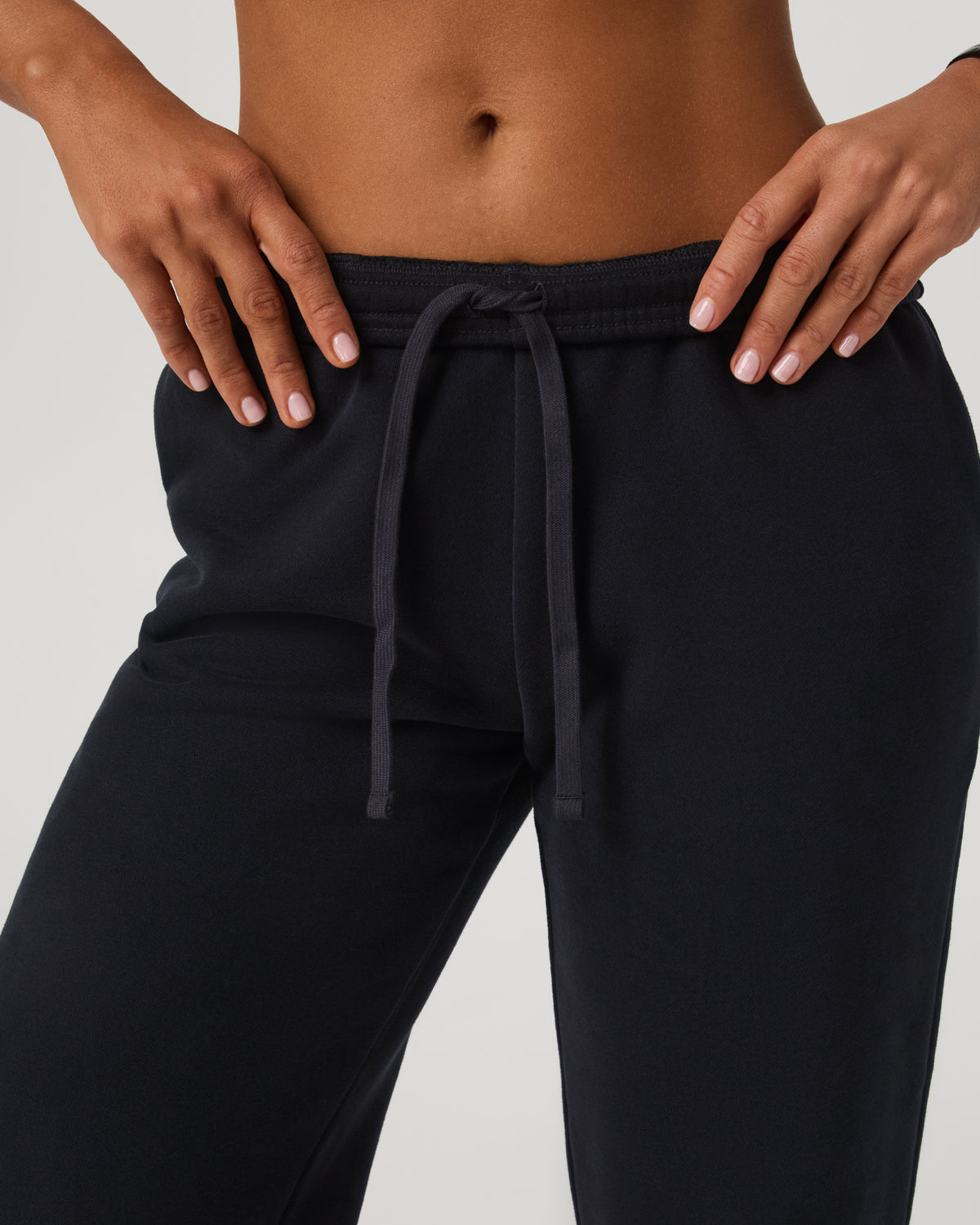 Women's Restore Straight Leg Sweatpant Washed Black | Vuori sale