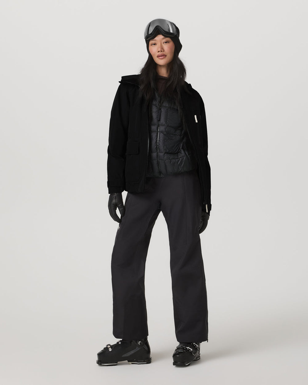 Women's Taika Snow Bib Black Ski/Board Bottoms | Vuori onsale