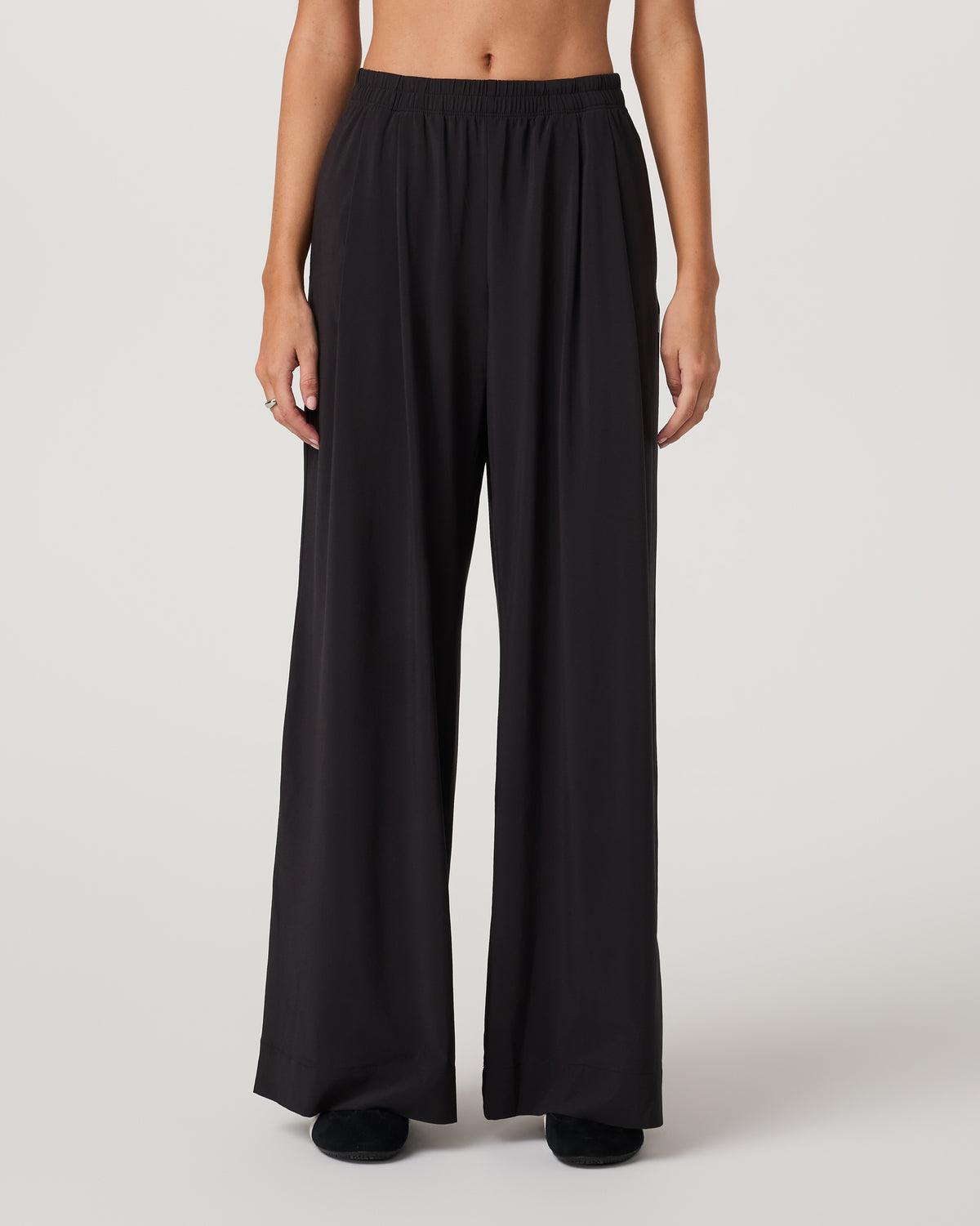 Villa Vibes Wideleg Women's Black Ultra-Wide Leg Pants | Vuori outlet