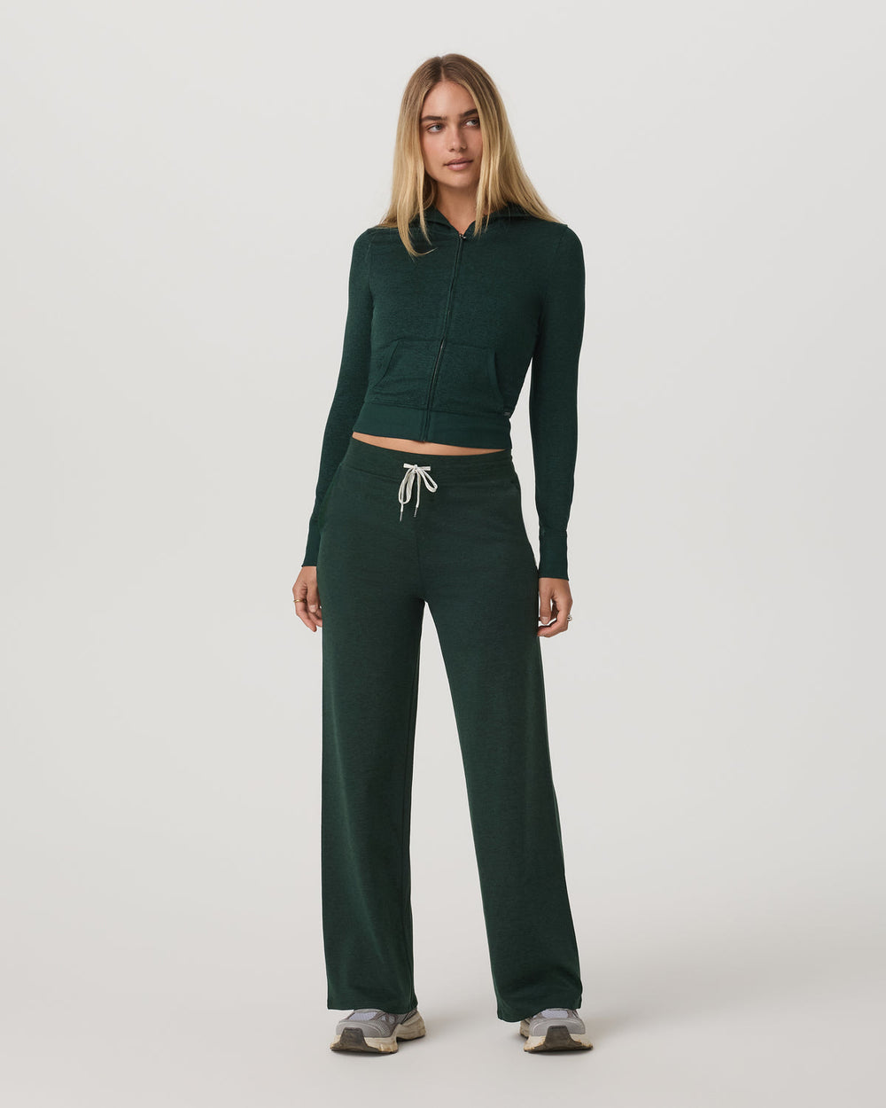 Halo Wideleg - Short Women's Evergreen Wideleg Pants | Vuori sale