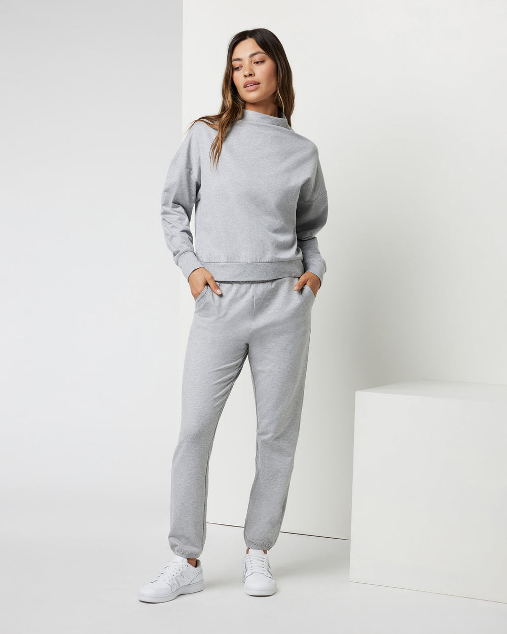Granite Performance Jogger Light Heather Grey | Vuori for sale